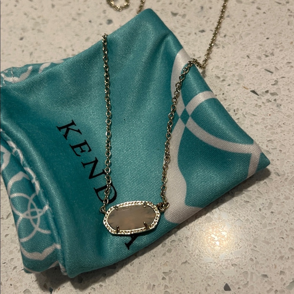 Kendra Scott Elisa Necklace Rose Quartz NWT - Picture 3 of 8